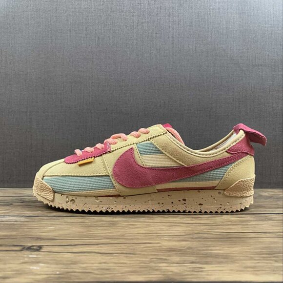 Nike Cortez SP Union Sesame Unisex Sneakers - Picture 1 of 15